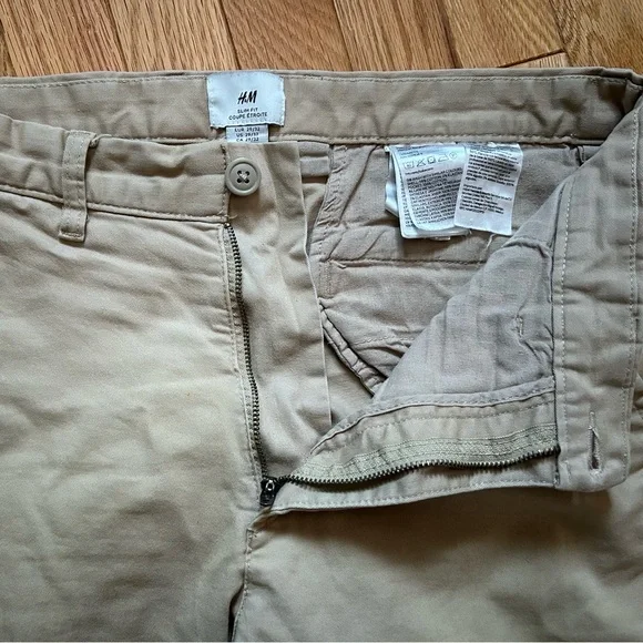 H&M men’s slim fit trousers - Picture 3 of 8